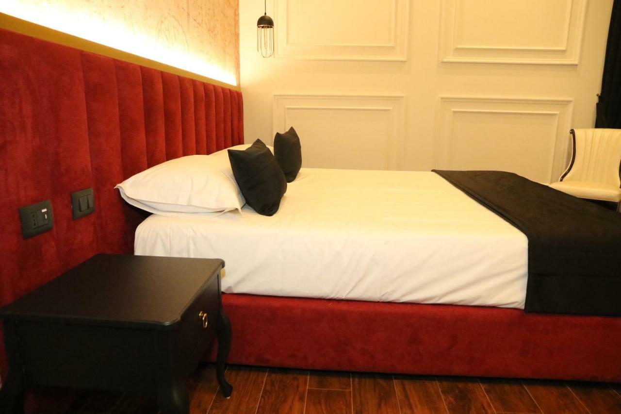 Hotel Kloest Durres Luaran gambar